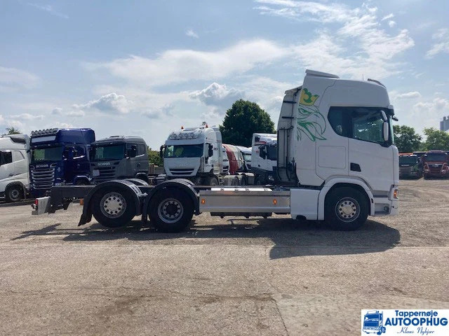 Scania R500 N.G.S 6×2 - Вантажівка шасі: фото 2 Scania R500 N.G.S 6×2 - Вантажівка шасі: фото 2