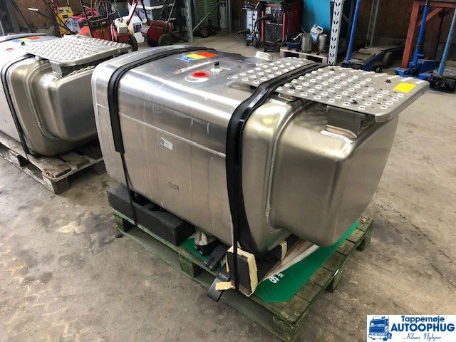 Scania Tank 540 P/N: 2132703 - Паливний бак в категорії Вантажівки: фото 4 Scania Tank 540 P/N: 2132703 - Паливний бак в категорії Вантажівки: фото 4