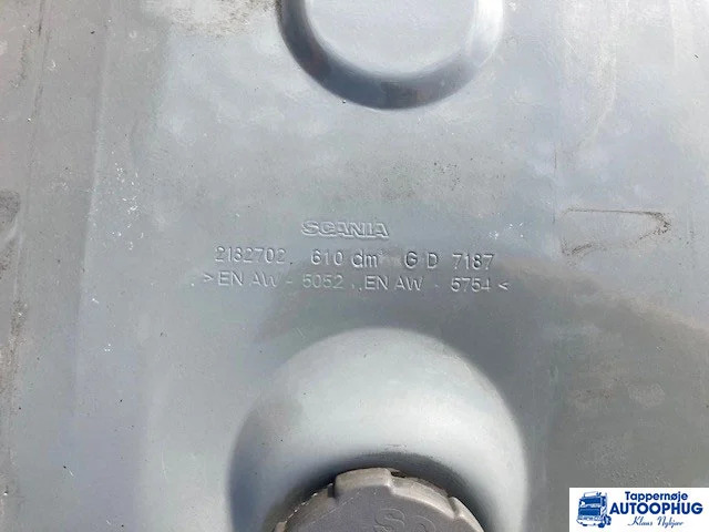 Scania fuel tank 610 liter Scania 2132702 - Паливний бак в категорії Вантажівки: фото 4 Scania fuel tank 610 liter Scania 2132702 - Паливний бак в категорії Вантажівки: фото 4