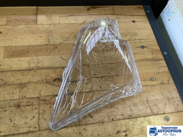 Volvo FH5 H7 – Forlygte glas - Електрична система в категорії Вантажівки: фото 2 Volvo FH5 H7 – Forlygte glas - Електрична система в категорії Вантажівки: фото 2