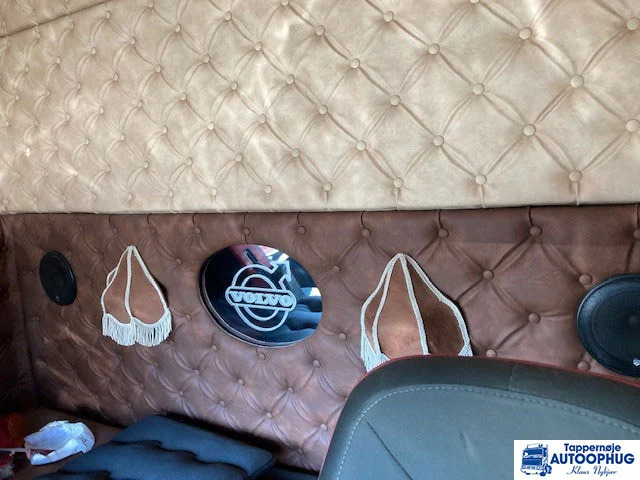 Volvo FH500 8X2 HIAB 077 в лізинг Volvo FH500 8X2 HIAB 077: фото 17 Volvo FH500 8X2 HIAB 077 в лізинг Volvo FH500 8X2 HIAB 077: фото 17