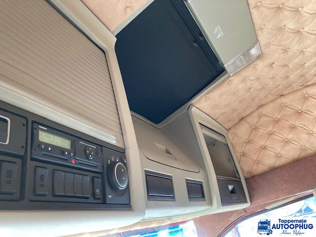 Volvo FH500 8X2 HIAB 077 в лізинг Volvo FH500 8X2 HIAB 077: фото 16 Volvo FH500 8X2 HIAB 077 в лізинг Volvo FH500 8X2 HIAB 077: фото 16