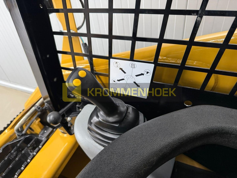 Caterpillar 216 B3 в лізинг Caterpillar 216 B3: фото 15