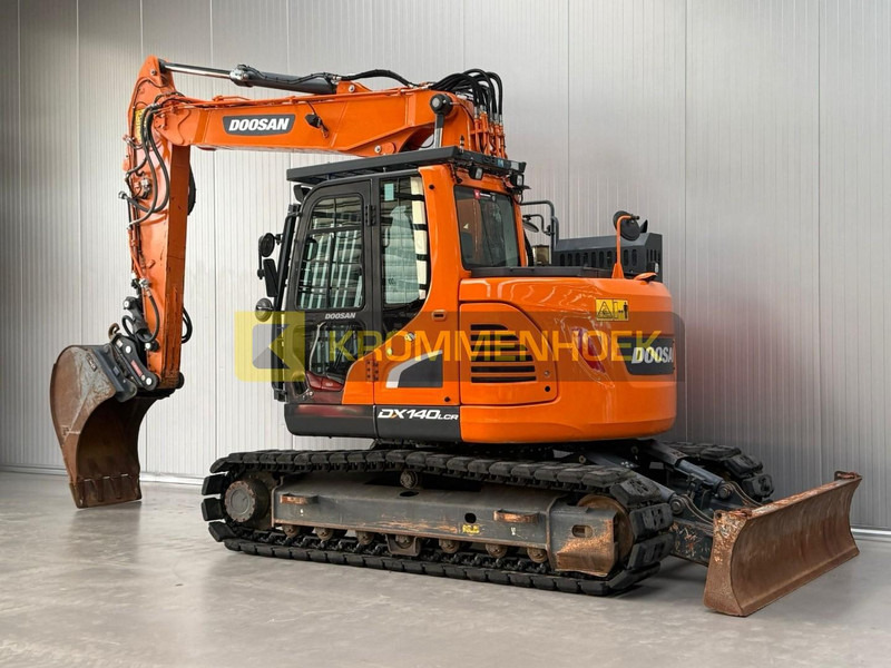 Doosan DX 140 LCR-5 Oilquick - Гусеничний екскаватор: фото 3 Doosan DX 140 LCR-5 Oilquick - Гусеничний екскаватор: фото 3