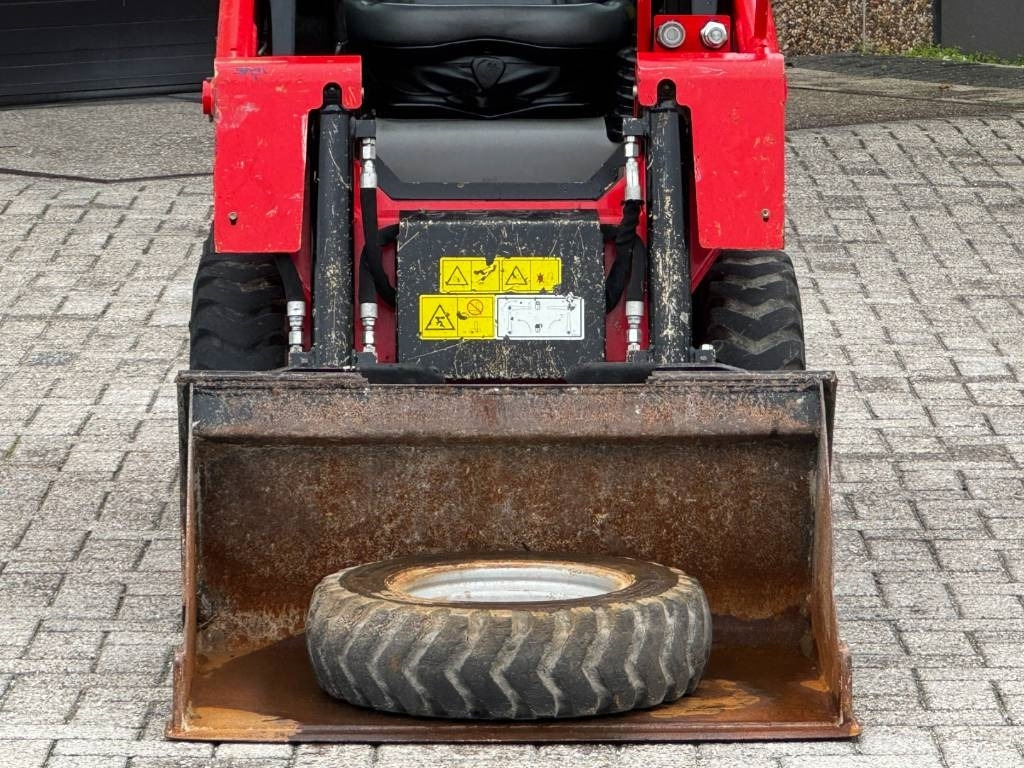 Manitou 850R, 2021, 365 hours! - Міні-екскаватор: фото 3 Manitou 850R, 2021, 365 hours! - Міні-екскаватор: фото 3
