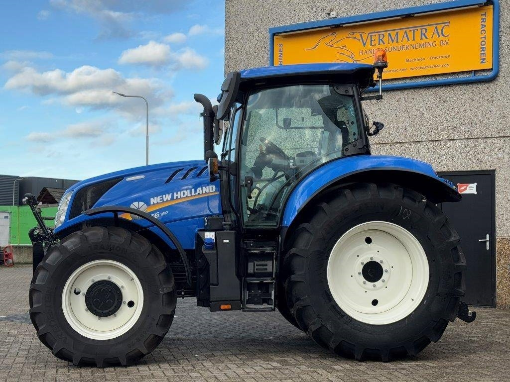 New Holland T 6.180-Dynamic Command, frontlinkage, Stage V!  - Трактор: фото 2 New Holland T 6.180-Dynamic Command, frontlinkage, Stage V!  - Трактор: фото 2