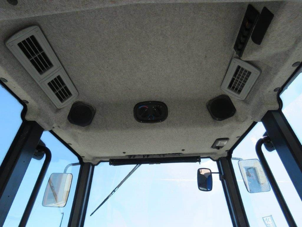Новий Кабіна в категорії Будівельна техніка New Holland TK: фото 14