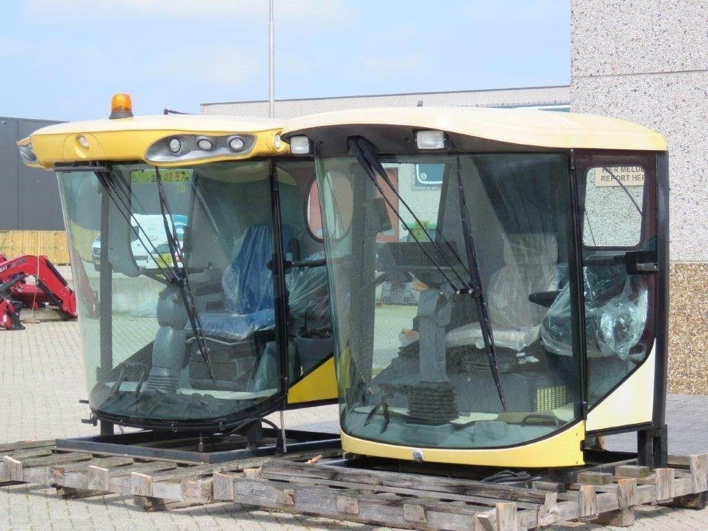 Кабіна в категорії Сільськогосподарська техніка New Holland TX: фото 41