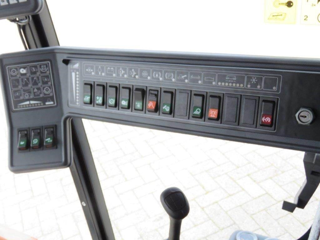 Кабіна в категорії Сільськогосподарська техніка New Holland TX: фото 23