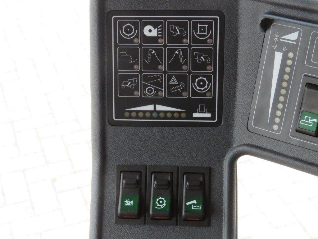 Кабіна в категорії Сільськогосподарська техніка New Holland TX: фото 22