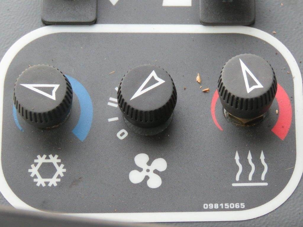 Кабіна в категорії Сільськогосподарська техніка New Holland TX: фото 26