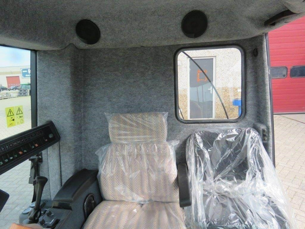 Кабіна в категорії Сільськогосподарська техніка New Holland TX: фото 33