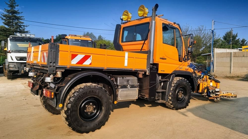 MERCEDES-BENZ Unimog U300 - Комунальна/ Спеціальна техніка: фото 5 MERCEDES-BENZ Unimog U300 - Комунальна/ Спеціальна техніка: фото 5