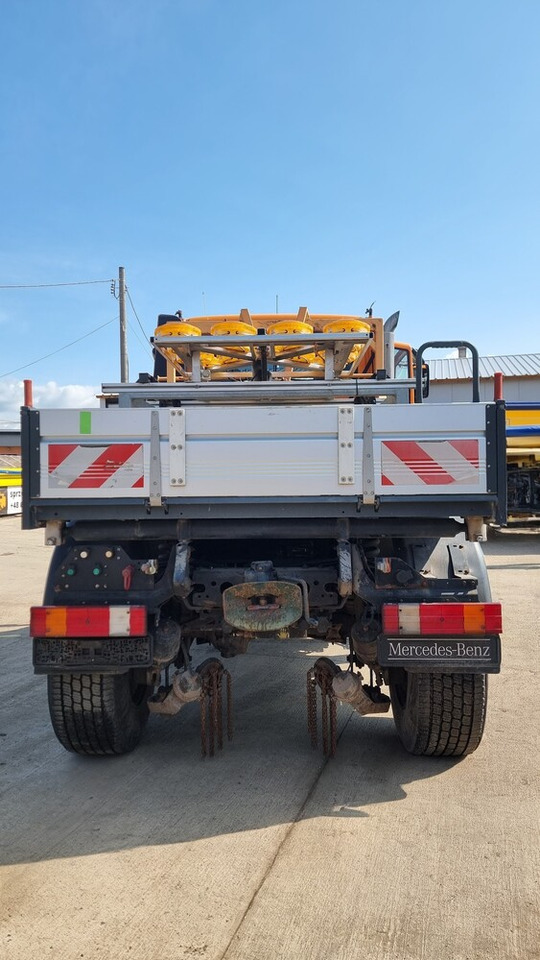 MERCEDES-BENZ Unimog U400 - Комунальний трактор: фото 3 MERCEDES-BENZ Unimog U400 - Комунальний трактор: фото 3