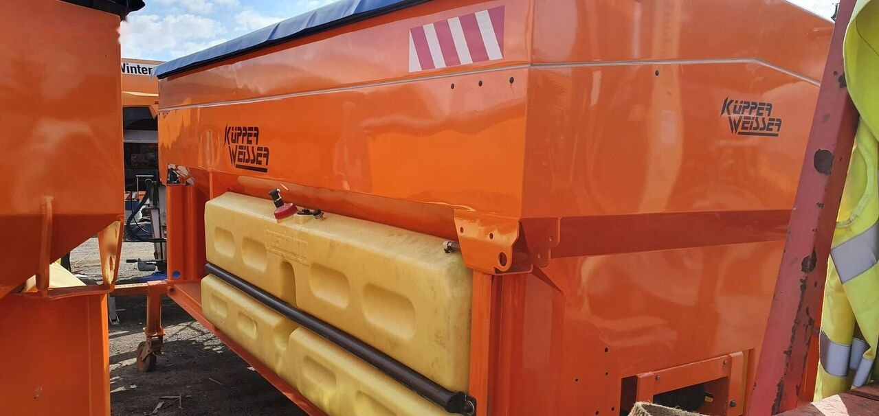 Schmidt KUPPER WEISSER 7m3 - Розкидач піску і cолі в категорії Комунальна/ Спеціальна техніка: фото 4 Schmidt KUPPER WEISSER 7m3 - Розкидач піску і cолі в категорії Комунальна/ Спеціальна техніка: фото 4