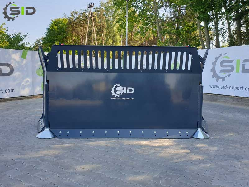 SID MAISSCHILD MAIS FLACHSCHIEBER HYDRAULISCH KLAPPBAR/ SILAGE BLADE HYDRAULIC 4,5 m - Обладнання для післязбиральної обробки: фото 3 SID MAISSCHILD MAIS FLACHSCHIEBER HYDRAULISCH KLAPPBAR/ SILAGE BLADE HYDRAULIC 4,5 m - Обладнання для післязбиральної обробки: фото 3