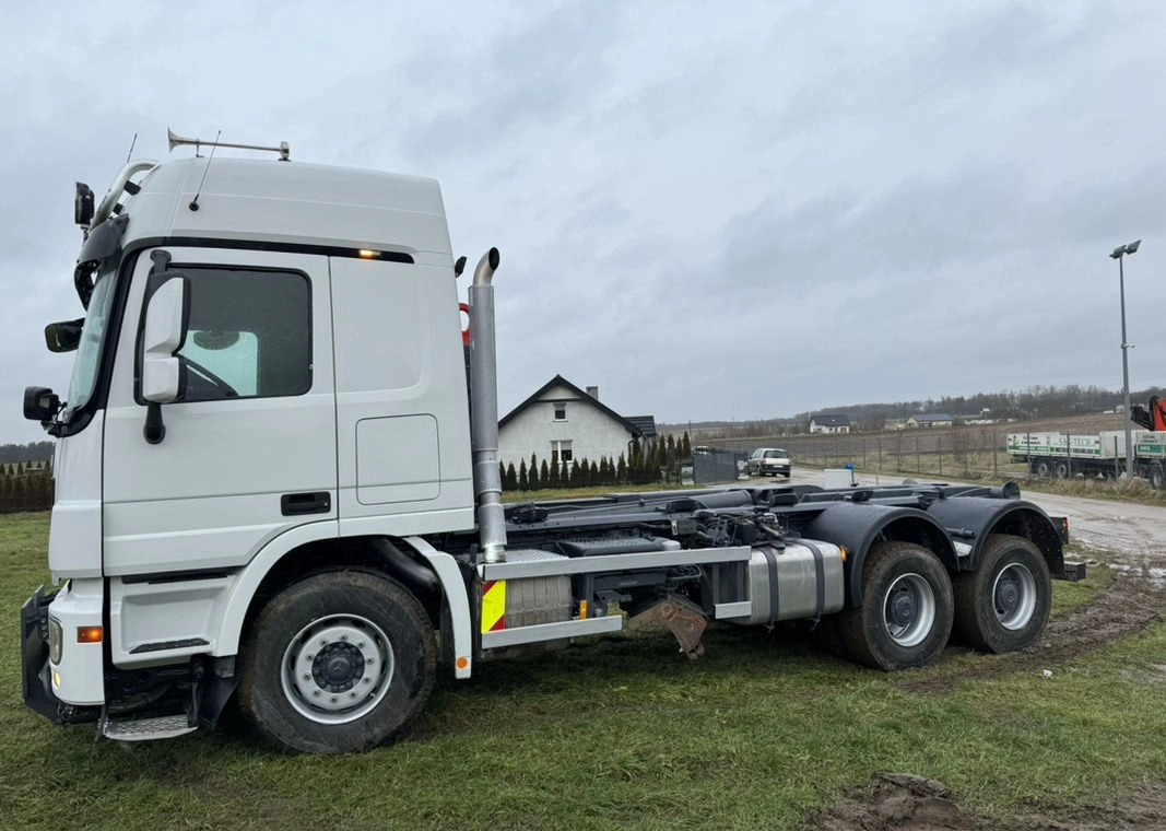 MERCEDES-BENZ ACTROS 2648 SPECJALNY PłUG 6X4!!! - Гаковий мультиліфт вантажівка: фото 1 MERCEDES-BENZ ACTROS 2648 SPECJALNY PłUG 6X4!!! - Гаковий мультиліфт вантажівка: фото 1