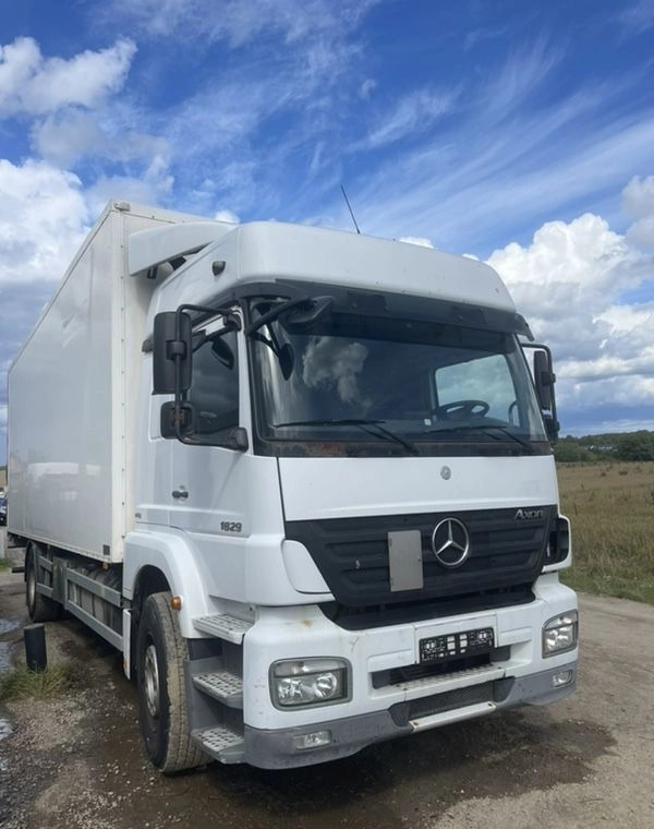 MERCEDES-BENZ AXOR PRZEBIEG TYLKO 322000 KM!!!! - Ізотермічна вантажівка: фото 1 MERCEDES-BENZ AXOR PRZEBIEG TYLKO 322000 KM!!!! - Ізотермічна вантажівка: фото 1