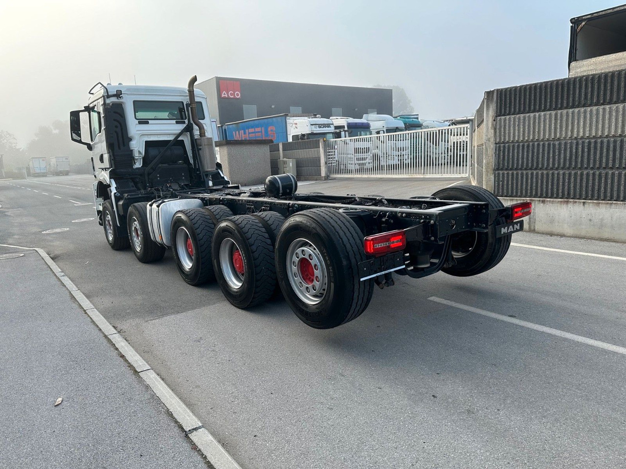 MAN TGS 50.510 10X4-6 BL CH - Вантажівка шасі: фото 4 MAN TGS 50.510 10X4-6 BL CH - Вантажівка шасі: фото 4