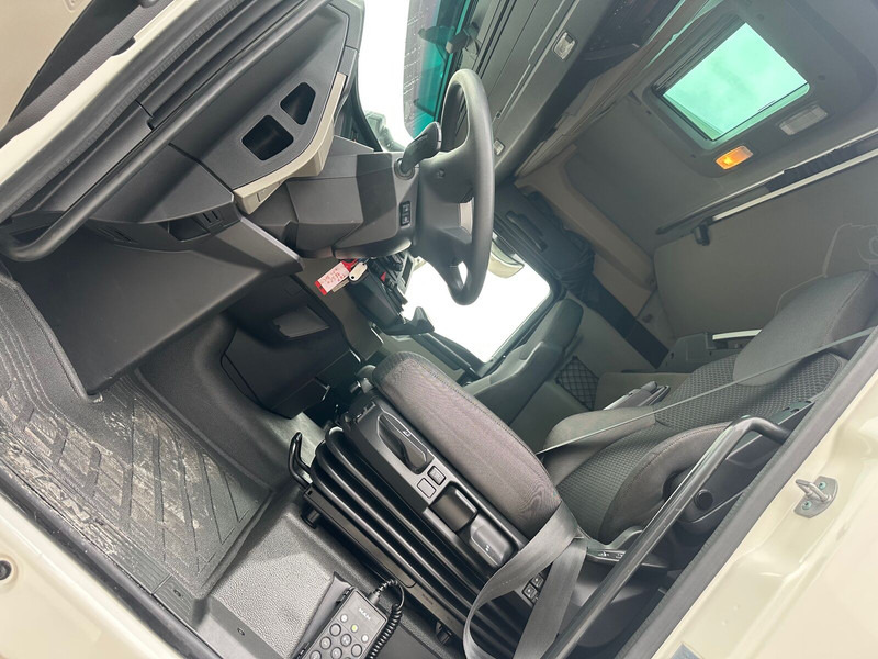 MAN TGX 18.520 BL SA Intarder Klima ACC Led - Тягач: фото 5 MAN TGX 18.520 BL SA Intarder Klima ACC Led - Тягач: фото 5