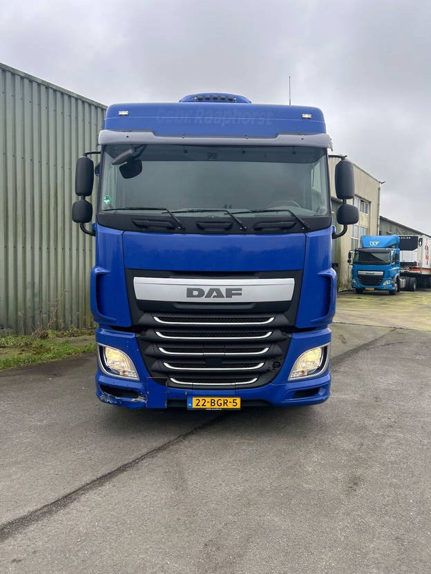 DAF XF 440 XF440 Space Cab ADR Compressor - Тягач: фото 2 DAF XF 440 XF440 Space Cab ADR Compressor - Тягач: фото 2
