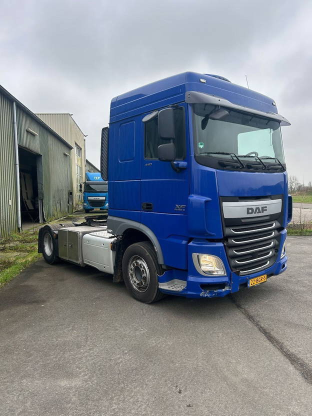 DAF XF 440 XF440 Space Cab ADR Compressor - Тягач: фото 3 DAF XF 440 XF440 Space Cab ADR Compressor - Тягач: фото 3