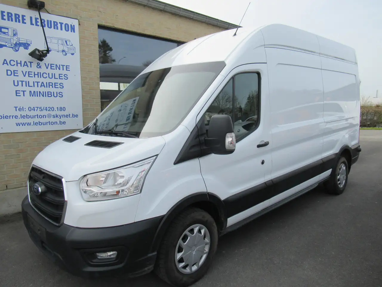 Ford Transit L3H3 170CV NAVI CRUISE 21400€+TVA/BTW - Суцільнометалевий фургон: фото 1 Ford Transit L3H3 170CV NAVI CRUISE 21400€+TVA/BTW - Суцільнометалевий фургон: фото 1