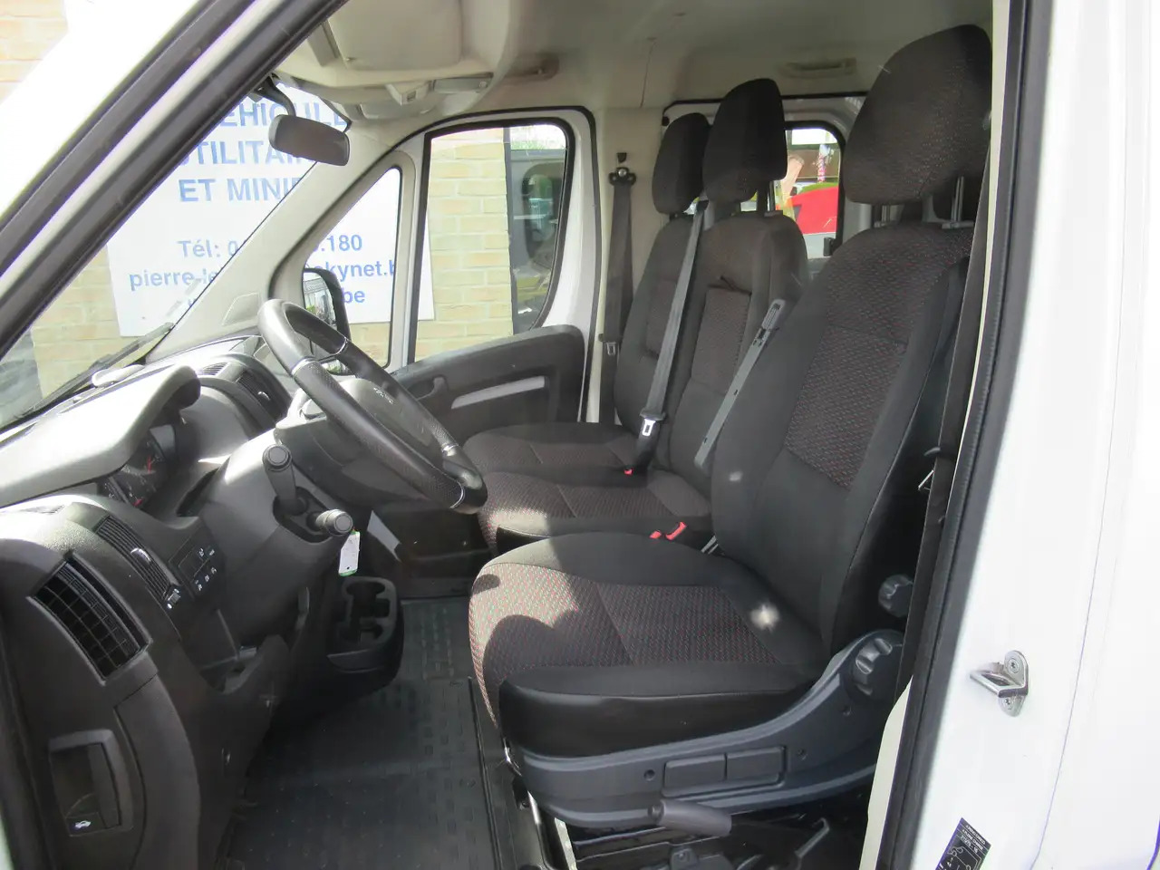 Peugeot Boxer DBLE CAB PICK_UP 165CV 19800€+TVA/BTW - Легка бортова вантажівка, Вантажопасажирський фургон: фото 5 Peugeot Boxer DBLE CAB PICK_UP 165CV 19800€+TVA/BTW - Легка бортова вантажівка, Вантажопасажирський фургон: фото 5