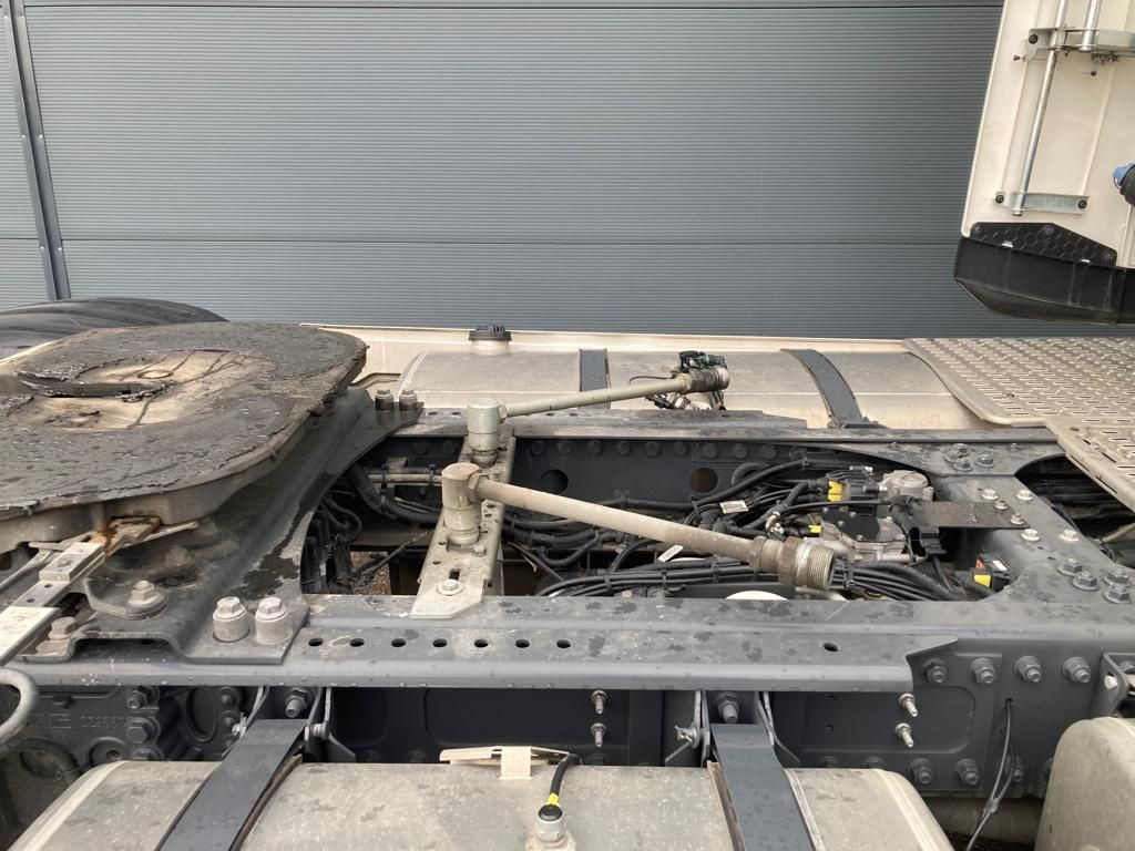 DAF XG 480 FT LED Intarder Kamera Hydraulik DAF XG 480 FT LED Intarder Kamera Hydraulik - Тягач: фото 5 DAF XG 480 FT LED Intarder Kamera Hydraulik DAF XG 480 FT LED Intarder Kamera Hydraulik - Тягач: фото 5