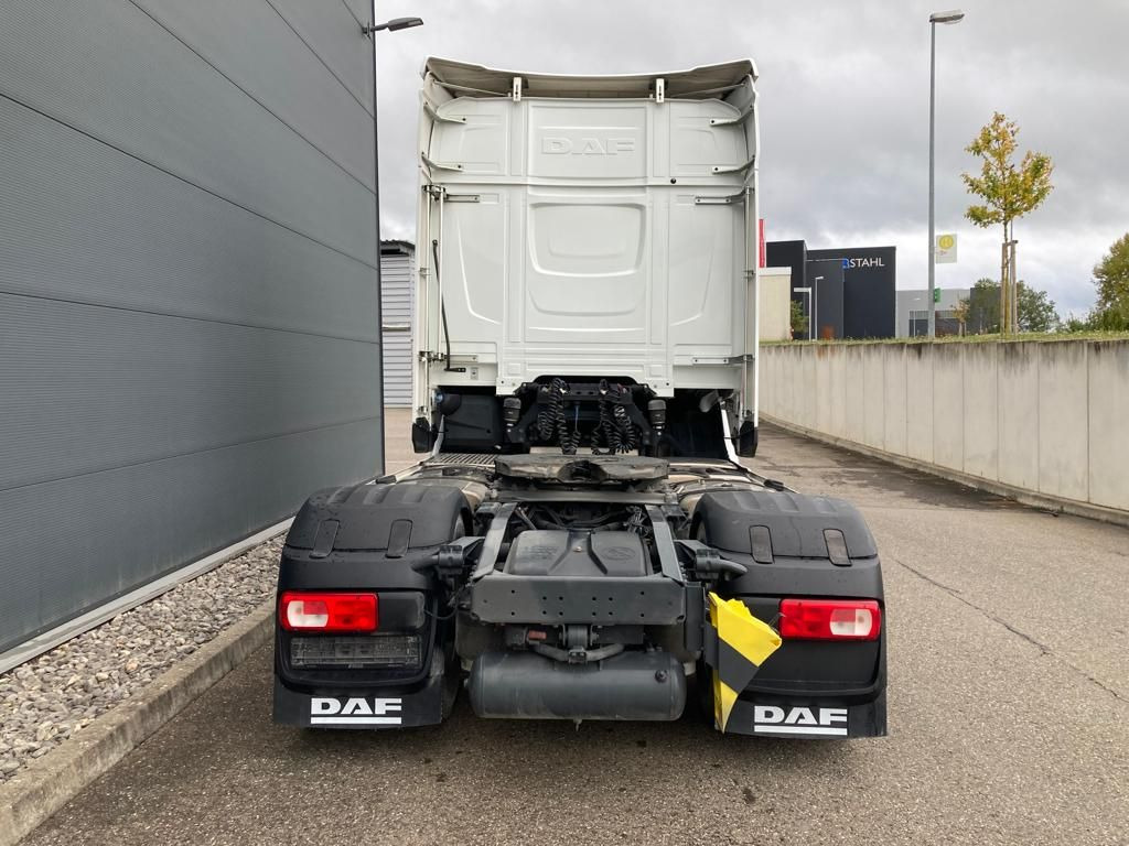 DAF XG 480 FT LED Intarder Kamera Hydraulik - Тягач: фото 4 DAF XG 480 FT LED Intarder Kamera Hydraulik - Тягач: фото 4