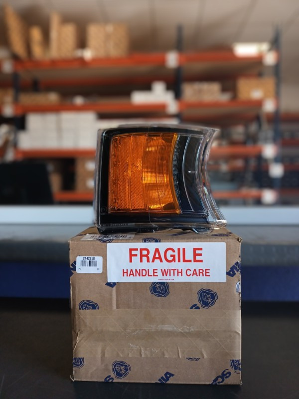 SCANIA DIRECTION INDICATOR LAMP - 2442638 - Електрична система в категорії Вантажівки: фото 1 SCANIA DIRECTION INDICATOR LAMP - 2442638 - Електрична система в категорії Вантажівки: фото 1