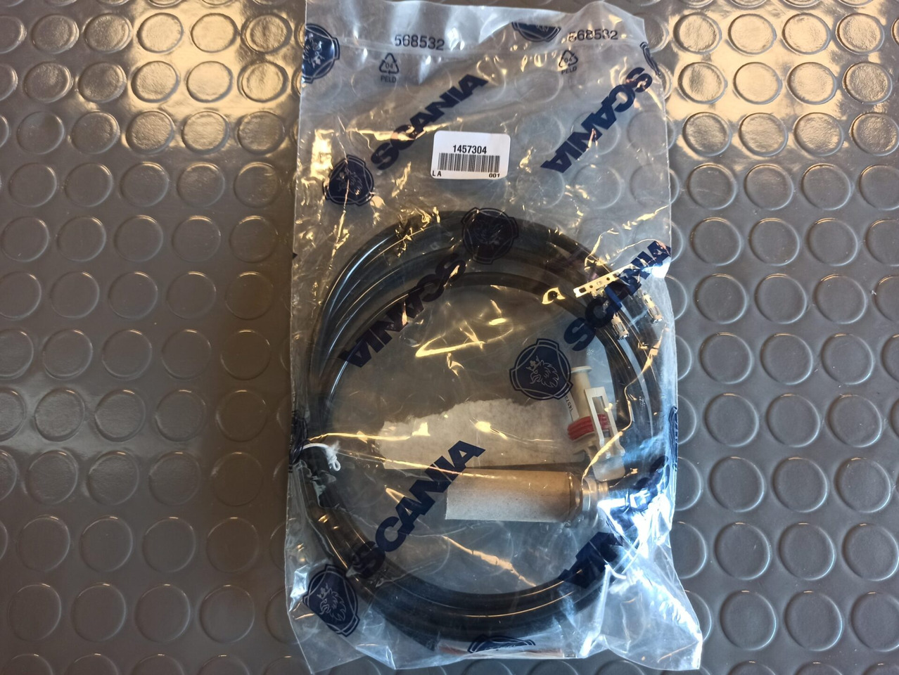 SCANIA ROTATIONAL SPEED SENSOR - 1457304 - Давач в категорії Вантажівки: фото 1 SCANIA ROTATIONAL SPEED SENSOR - 1457304 - Давач в категорії Вантажівки: фото 1