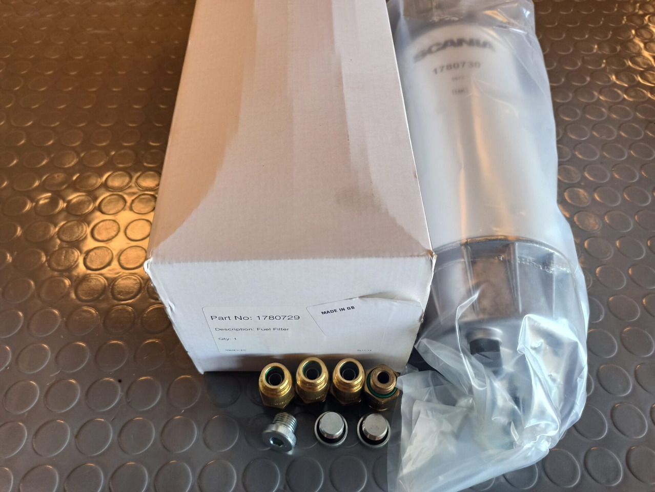 SCANIA WATER SEPERATOR FUEL FILTER KIT - 1780729 - Паливний фільтр в категорії Вантажівки: фото 1 SCANIA WATER SEPERATOR FUEL FILTER KIT - 1780729 - Паливний фільтр в категорії Вантажівки: фото 1