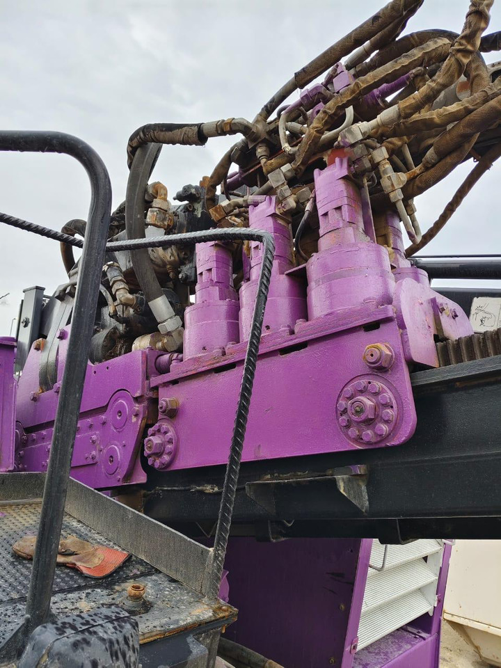 DITCH WITCH JT100 AT - Бурова установка: фото 3 DITCH WITCH JT100 AT - Бурова установка: фото 3