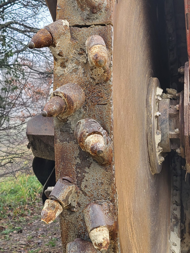 DITCH WITCH RT125 - Траншеєкопач: фото 2 DITCH WITCH RT125 - Траншеєкопач: фото 2