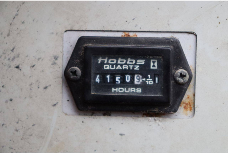 Телескопічний підйомник Aichi RZ150/IRZ500: фото 16