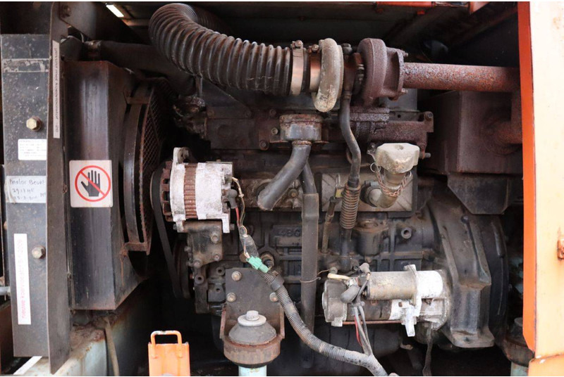 Телескопічний підйомник Aichi RZ150/IRZ500: фото 18