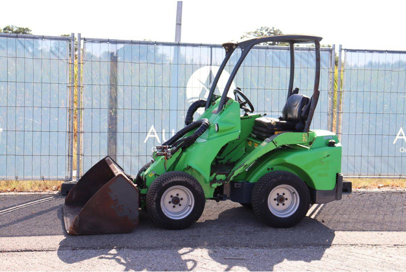 Avant M420 - Колісний навантажувач: фото 1 Avant M420 - Колісний навантажувач: фото 1