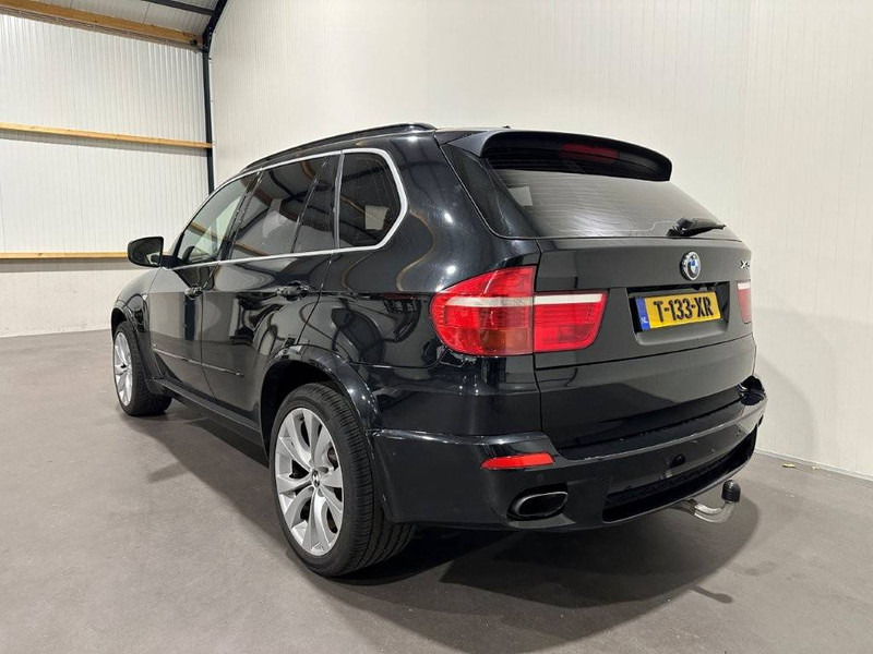 BMW X5 - Позашляховик: фото 3 BMW X5 - Позашляховик: фото 3