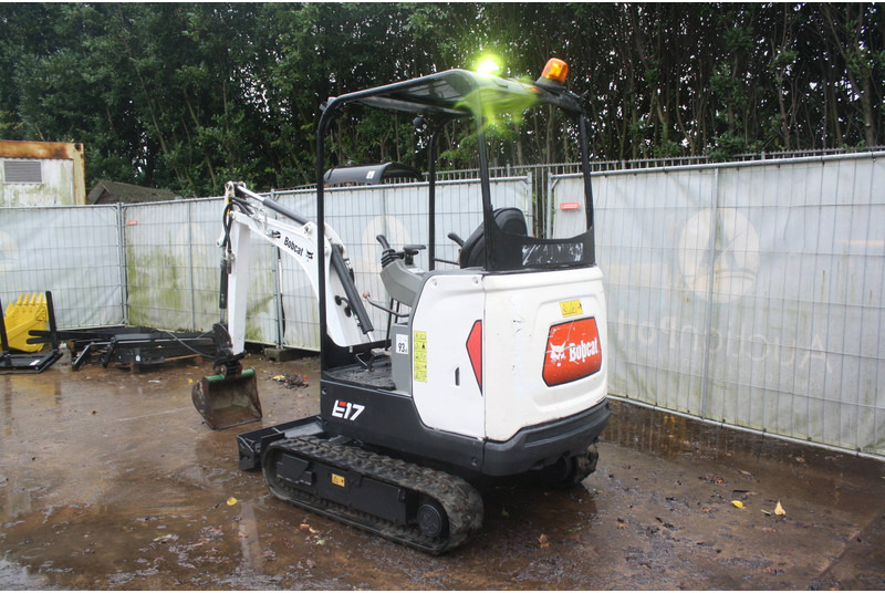 Міні-екскаватор Bobcat E17: фото 11