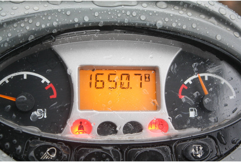 Міні-екскаватор Bobcat E17: фото 8