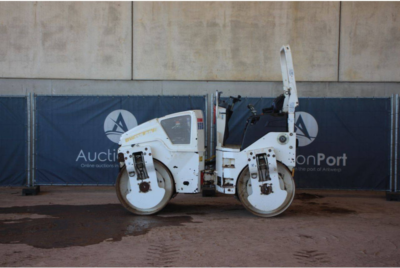 Bomag BW138AD-5 - Компактор: фото 2 Bomag BW138AD-5 - Компактор: фото 2