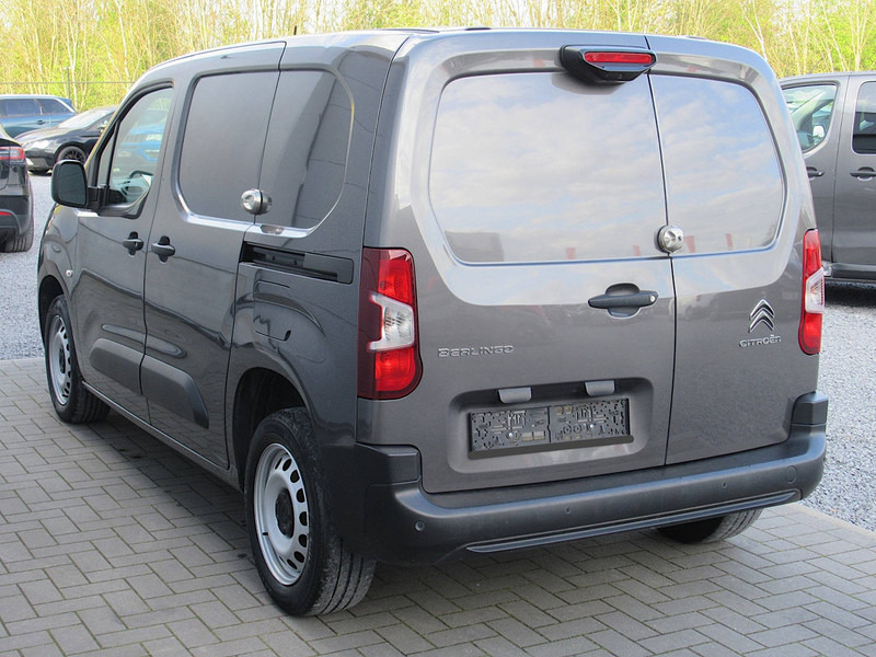 Citroën Berlingo BlueHDi Automatic - Суцільнометалевий фургон: фото 4 Citroën Berlingo BlueHDi Automatic - Суцільнометалевий фургон: фото 4