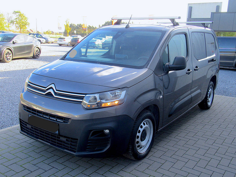 Citroën Berlingo BlueHDi Automatic - Суцільнометалевий фургон: фото 1 Citroën Berlingo BlueHDi Automatic - Суцільнометалевий фургон: фото 1