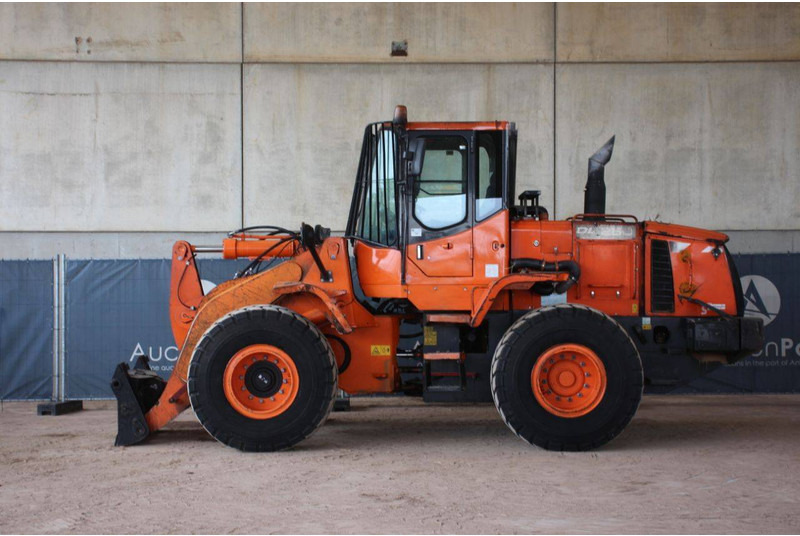 Doosan DL250 - Колісний навантажувач: фото 2 Doosan DL250 - Колісний навантажувач: фото 2