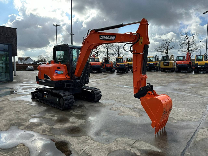 Doosan DX55-9C - Гусеничний екскаватор: фото 3 Doosan DX55-9C - Гусеничний екскаватор: фото 3