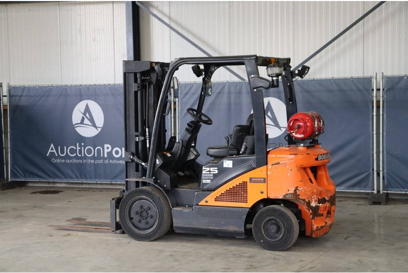 Doosan G25N-7 - Газовий навантажувач: фото 3 Doosan G25N-7 - Газовий навантажувач: фото 3