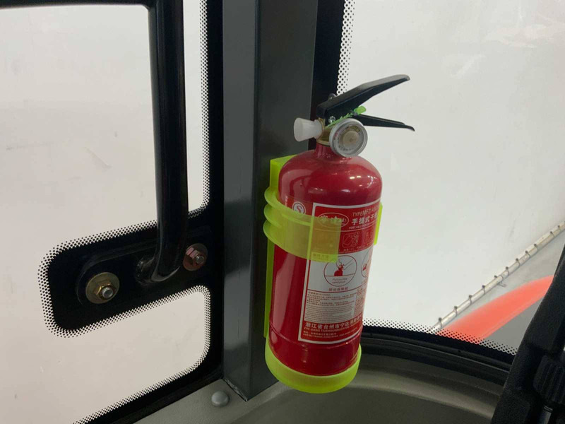 Everun ER12 - Колісний навантажувач: фото 5 Everun ER12 - Колісний навантажувач: фото 5