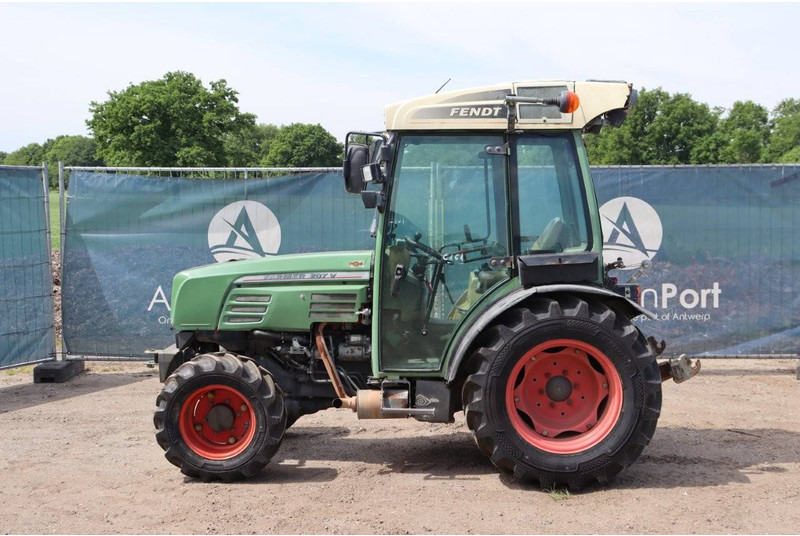 Fendt Farmer 207 V - Трактор: фото 2 Fendt Farmer 207 V - Трактор: фото 2