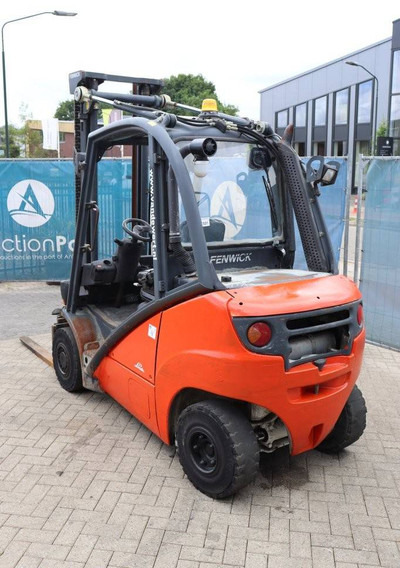 Fenwick-Linde H25D - Дизельний навантажувач: фото 4 Fenwick-Linde H25D - Дизельний навантажувач: фото 4